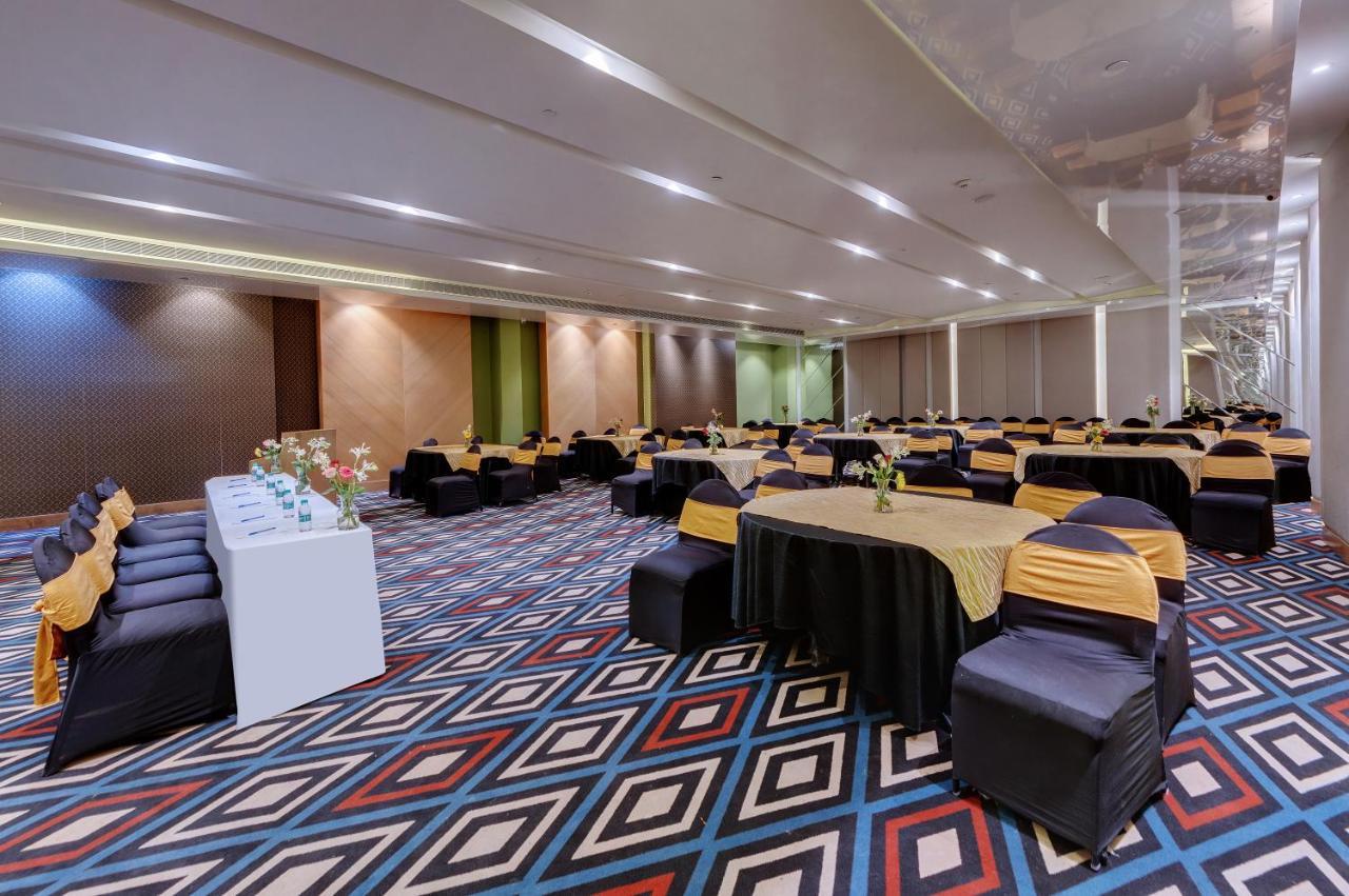 โรงแรมอมาพรีต ออรังกาบัด ภายนอก รูปภาพ
